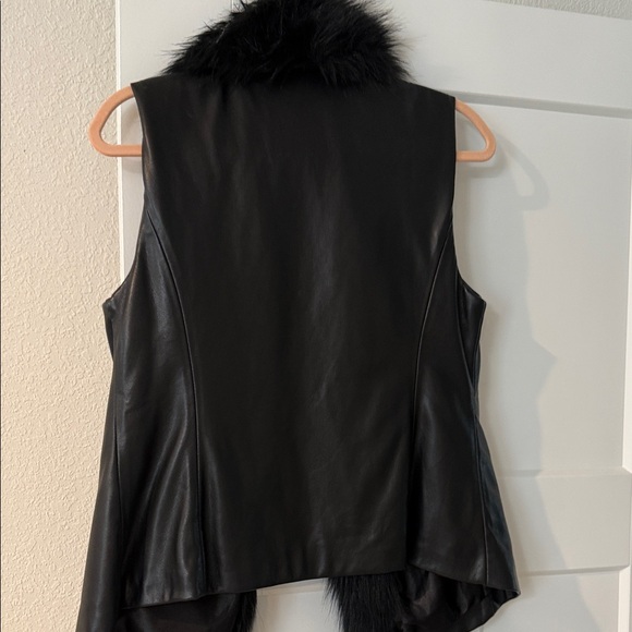Marc New York Black Faux Fur Vest - Picture 4 of 4